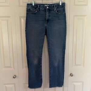 Good American Good Legs Straight Raw Hem
Jeans Size 8 Style
GSTL67TNA 1288